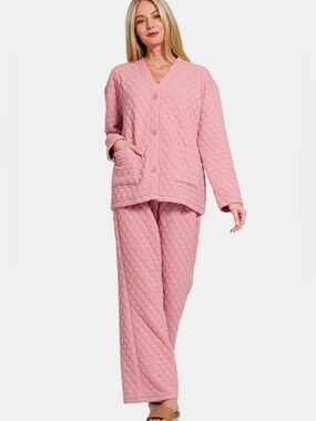 Zenana Pink Quilted Button Up Lounge Set- Dusty Pink. NWOT